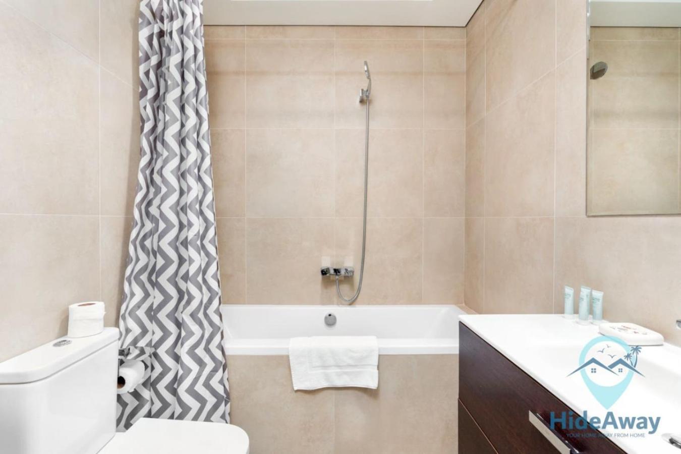 2br Cozy Elegant 3 Min To Marina Dubai