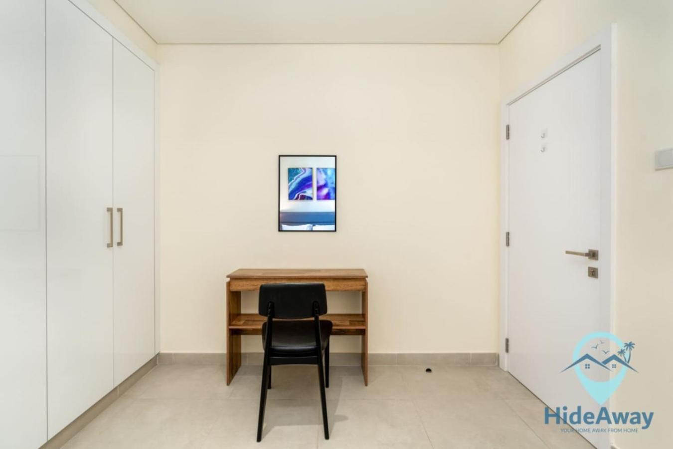2br Cozy Elegant 3 Min To Marina Apartment Dubai