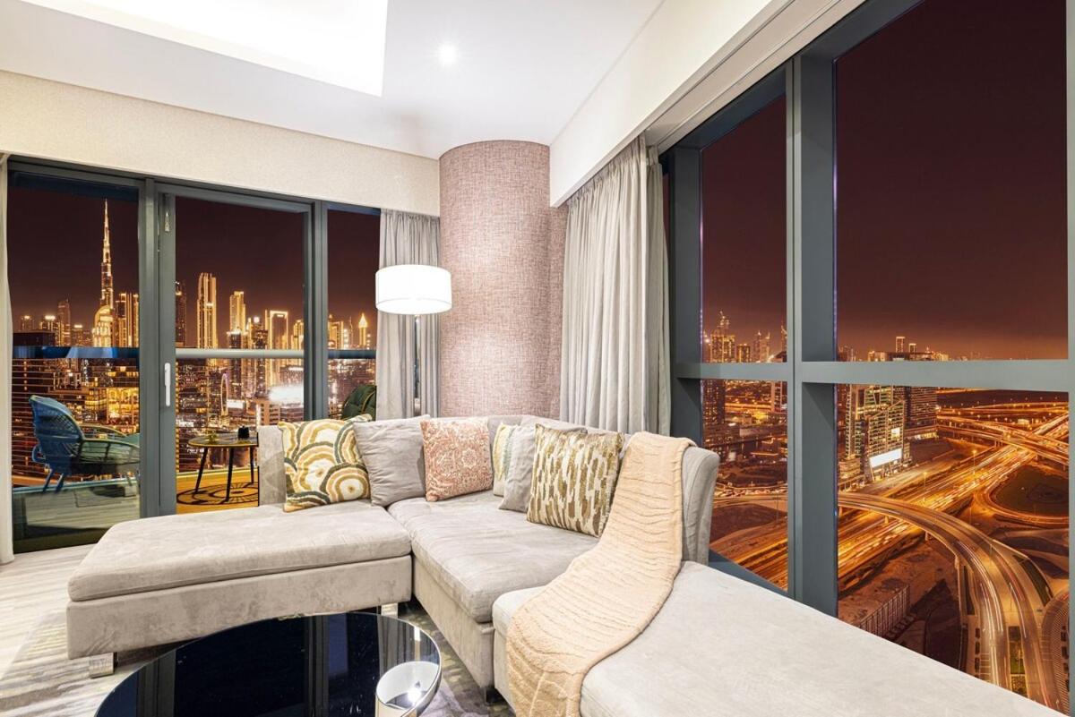 Apartment Burj Khalifa View - Amazing Oasis Pool - 1400 Sqft Dubai
