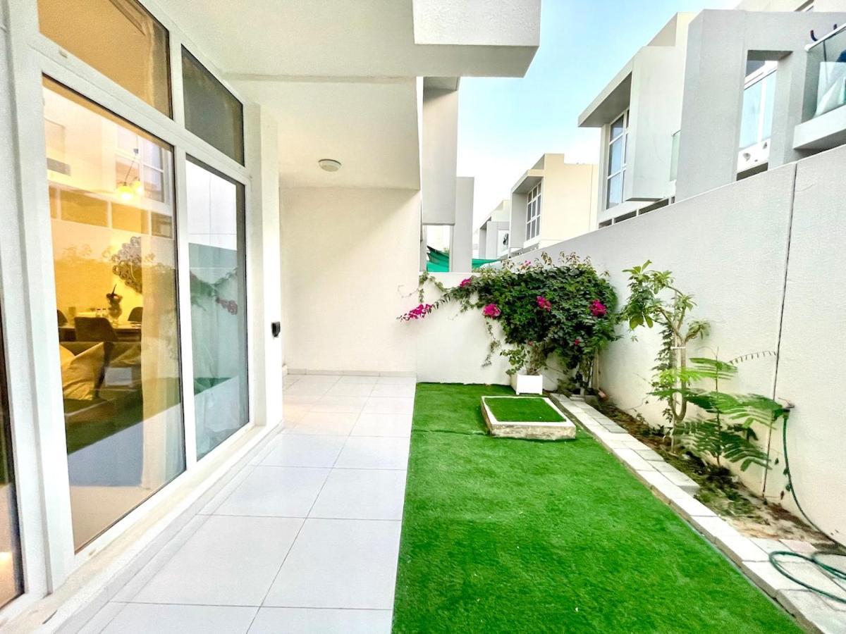 Holiday home Amazing 3bhk Townhouse In Damac Hills 2 Upto 10pll
