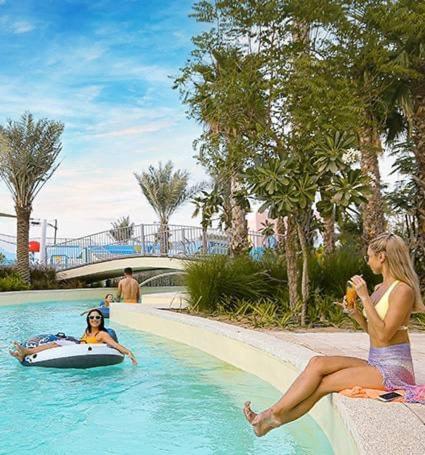 Amazing 3bhk Townhouse In Damac Hills 2 Upto 10pll Holiday home Dubai