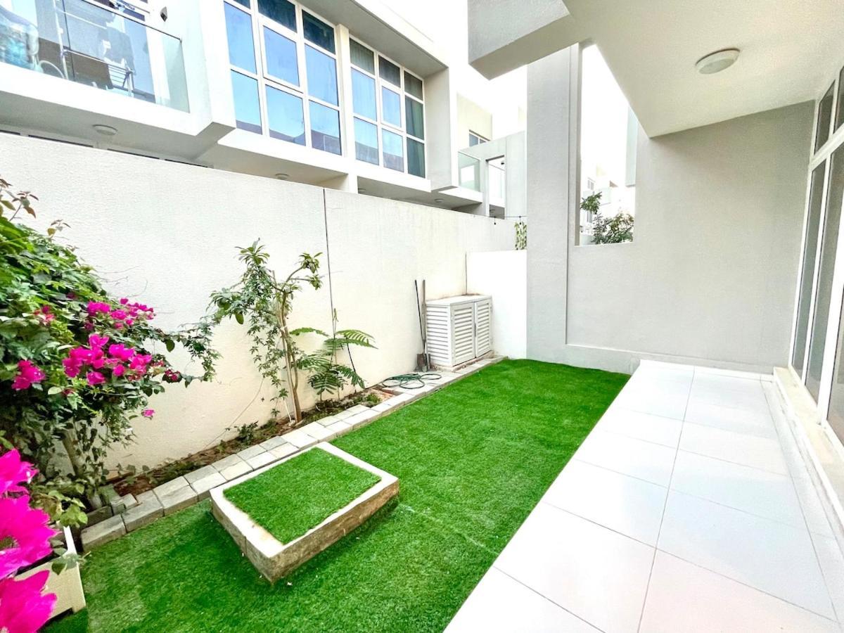 Holiday home Amazing 3bhk Townhouse In Damac Hills 2 Upto 10pll *