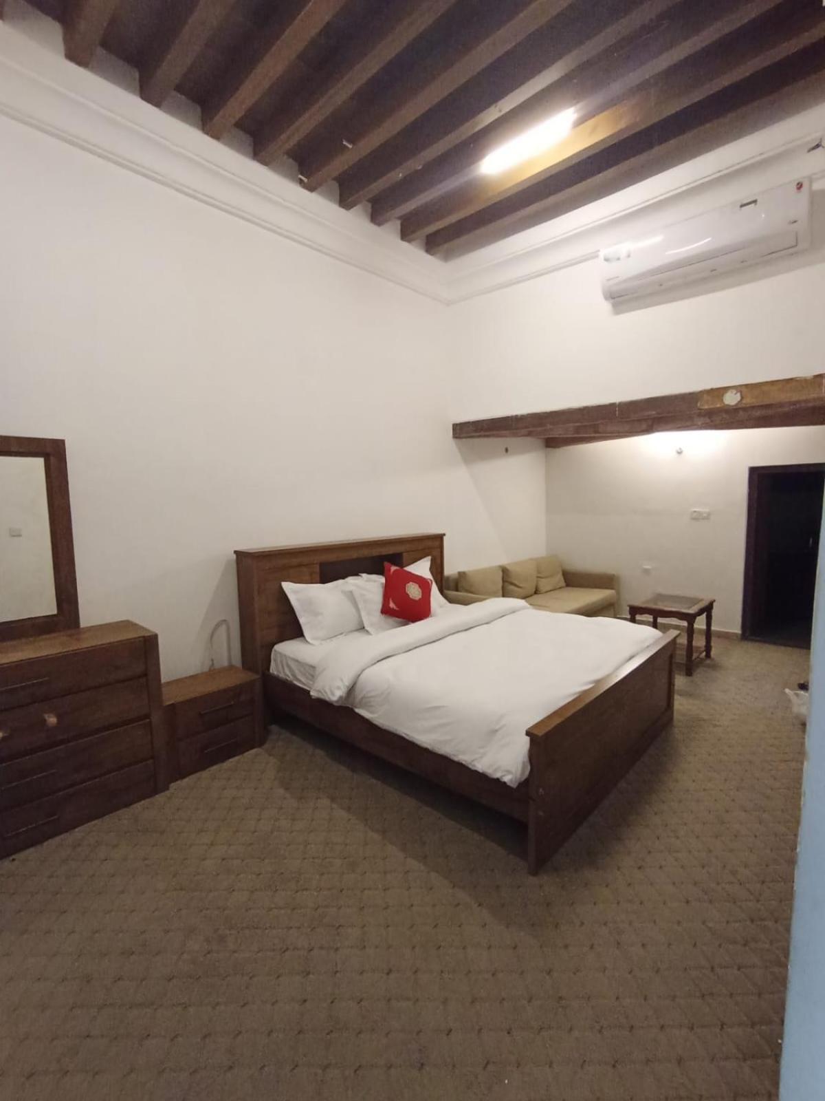 Hyba Heritage Guest house *