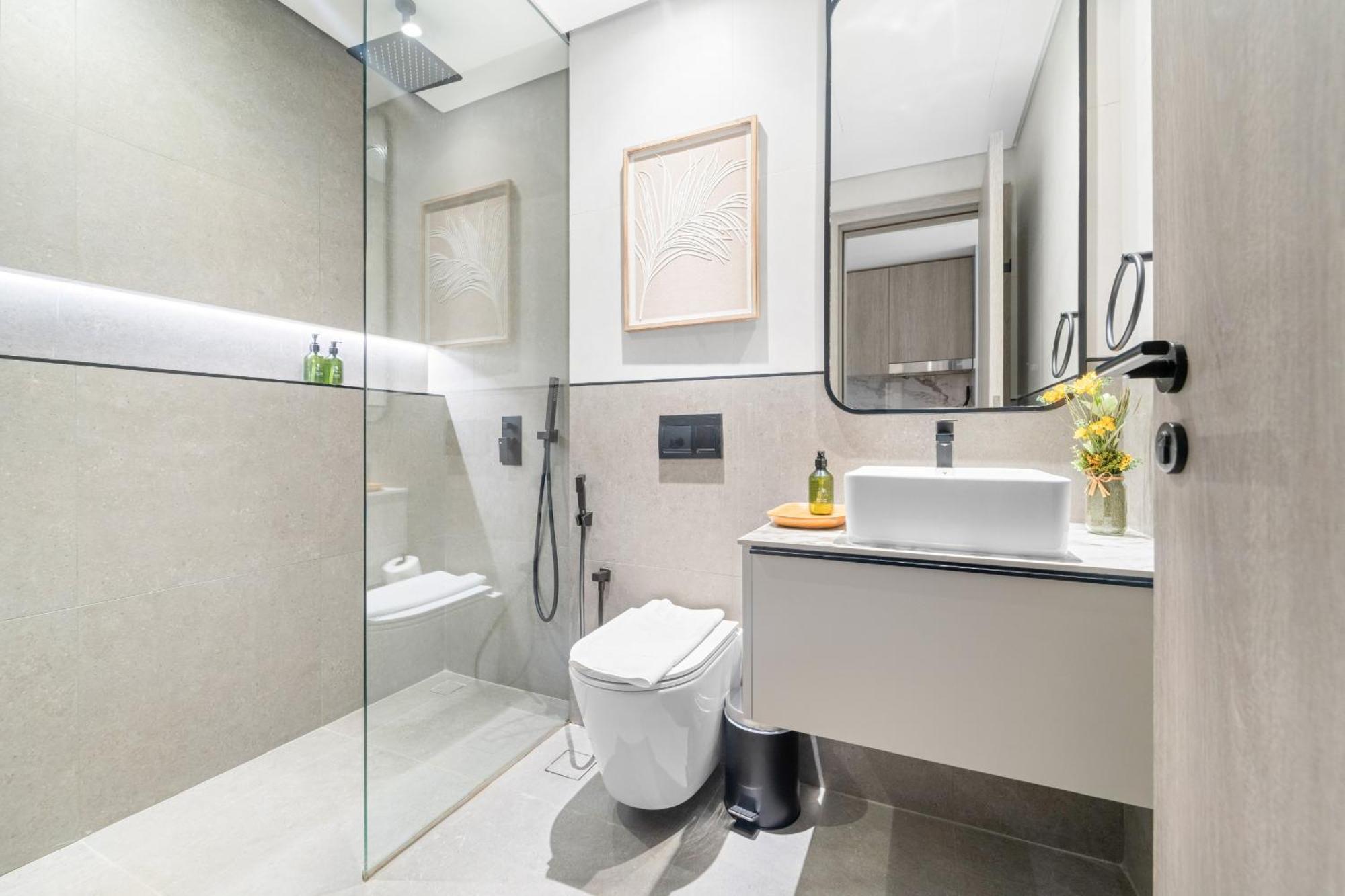 Daire Vayk- Great With Excellent Amenities In Jvc
