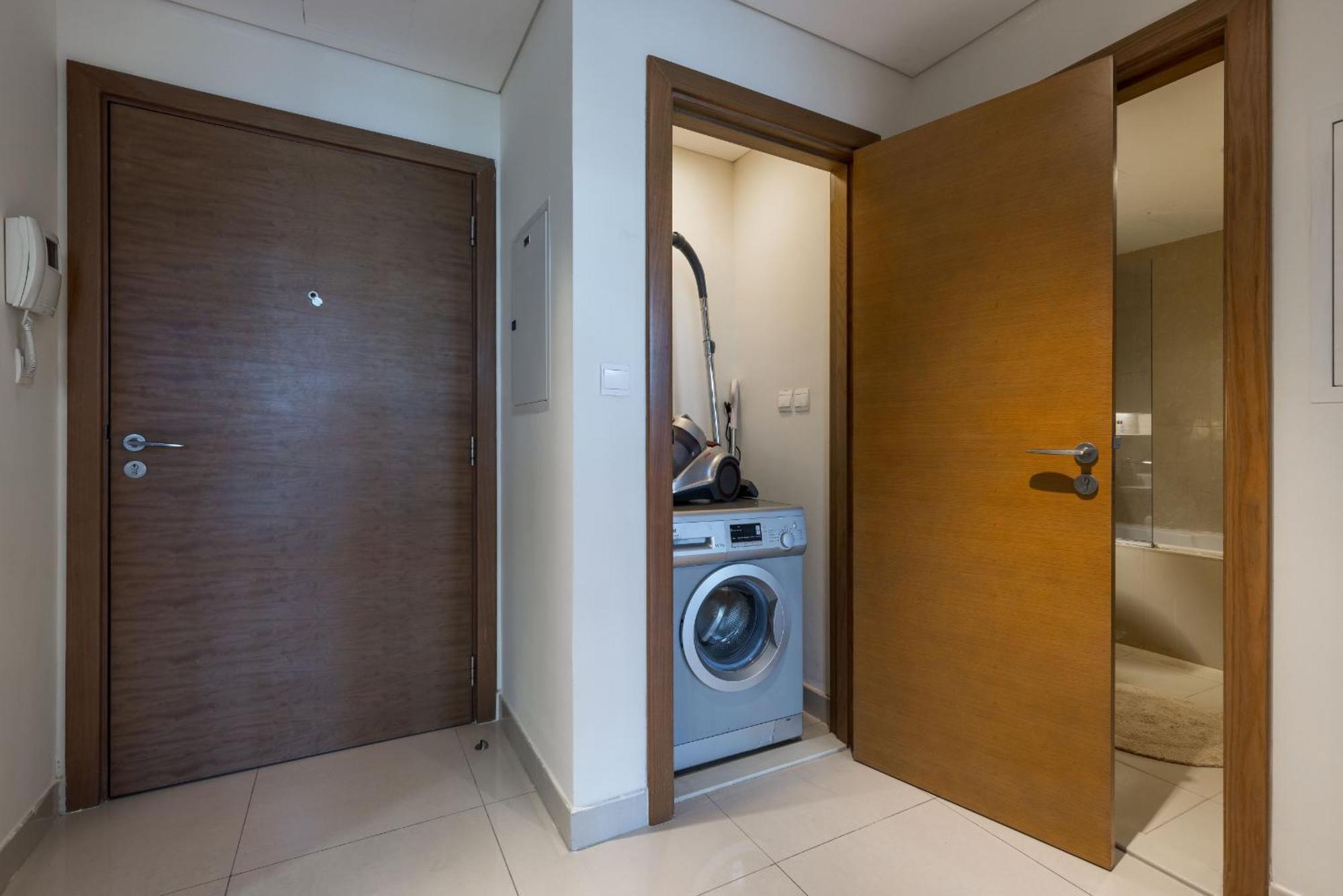 Vayk - Great 1bd In Downtown Near Burj Khalifa Apartment