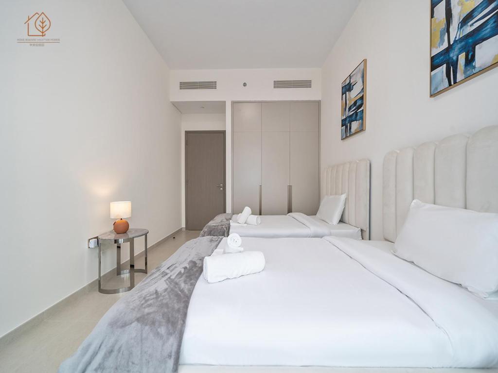 Apartment High-rise 2-bed With Stunning Views 205gr-2 Dubai