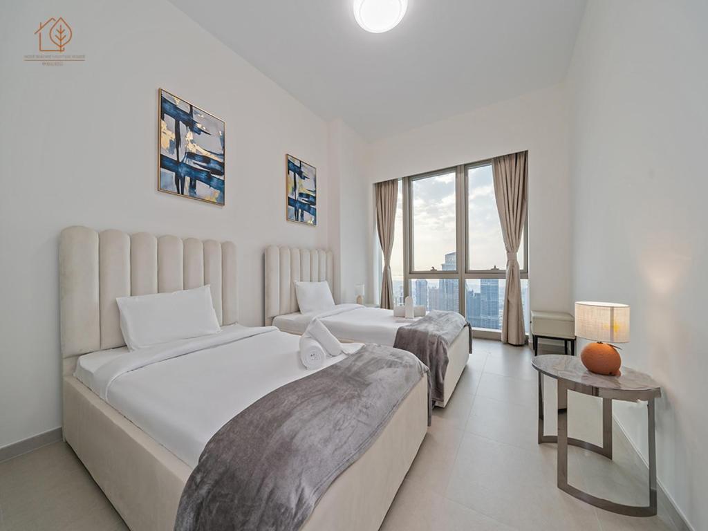 High-rise 2-bed With Stunning Views 205gr-2 Apartment