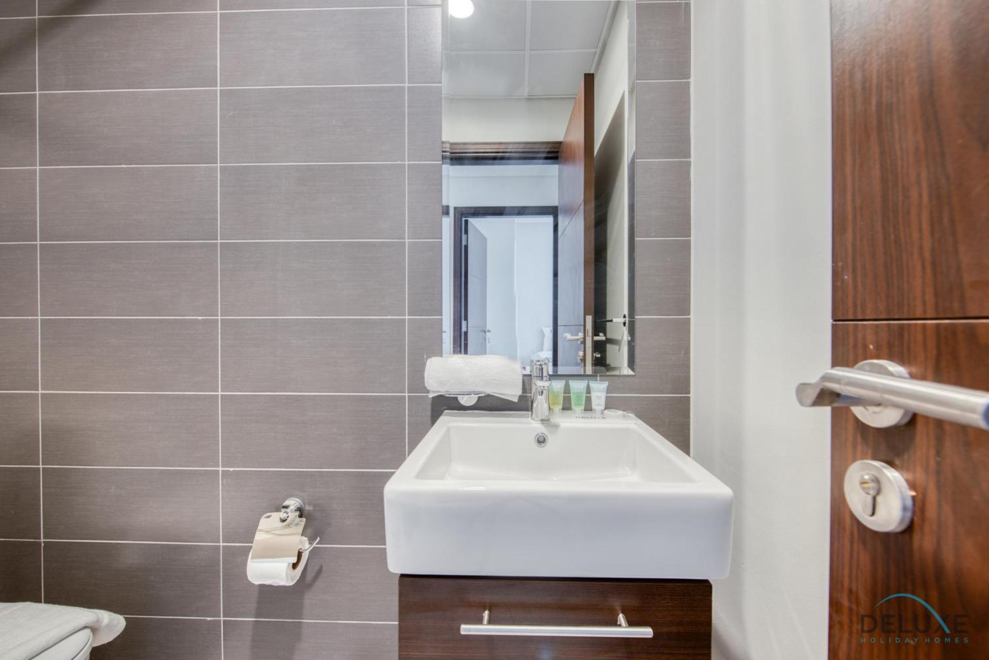 Daire Restful 3br Townhouse At Damac Hills 2 Dubailand By Deluxe Homes Dubai