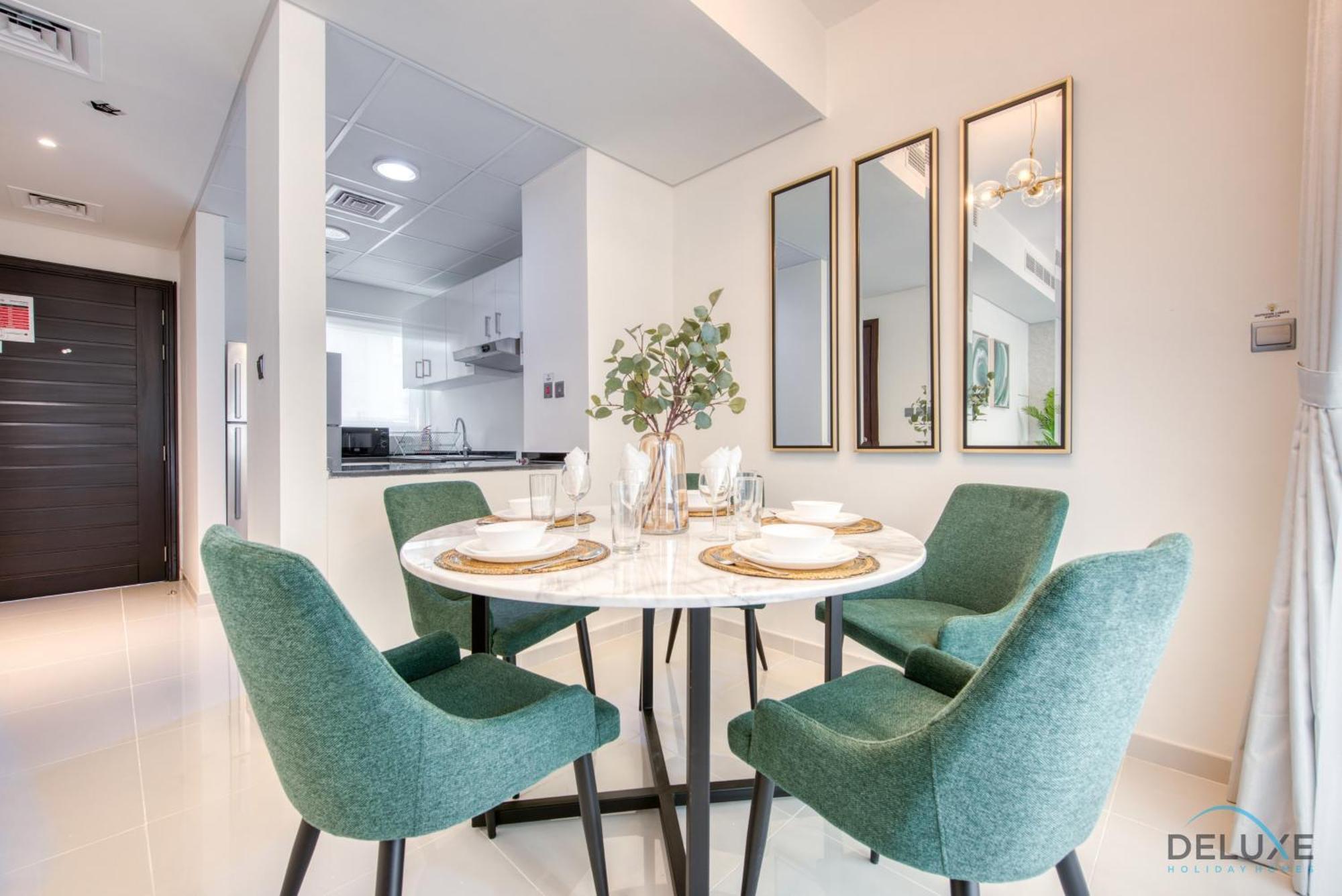 Restful 3br Townhouse At Damac Hills 2 Dubailand By Deluxe Homes Daire