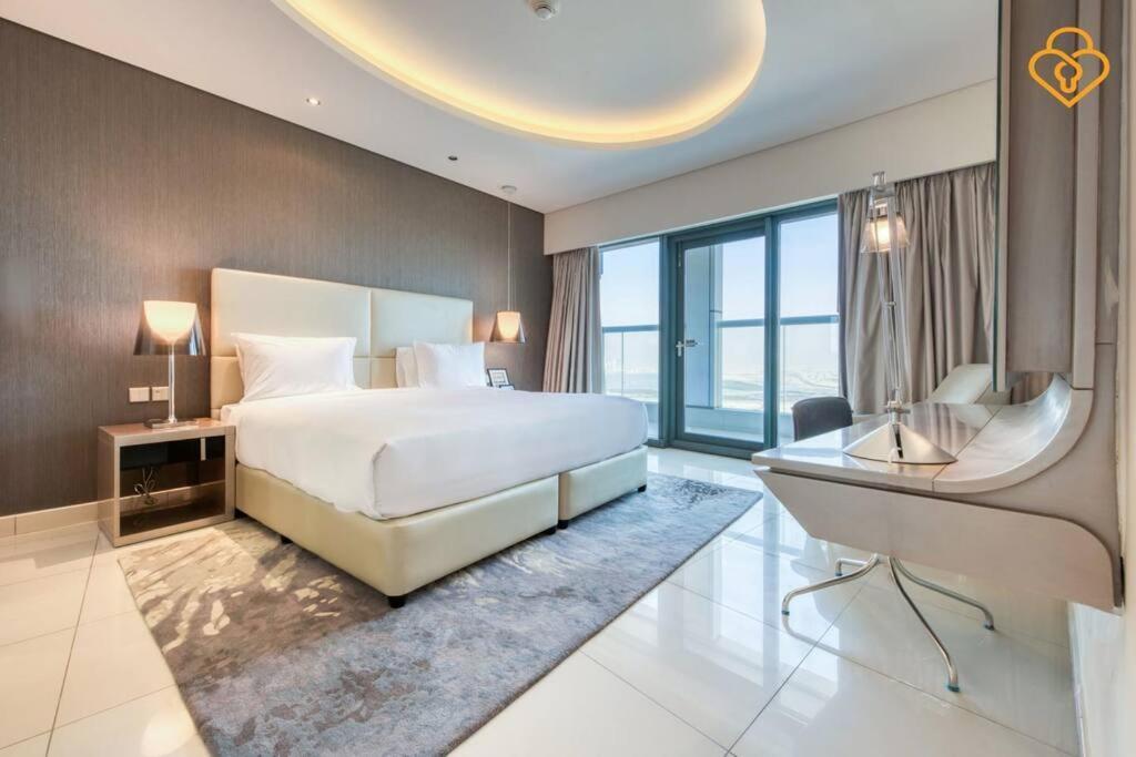 Keysplease Luxury 1 B/r In Paramount Towers By Damac