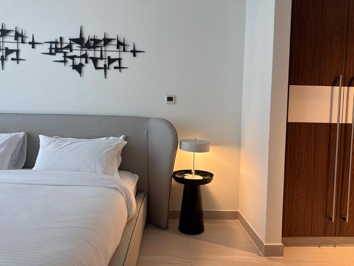 Ashri Luxe Spacious Near Metro, Frame Apartment Dubai