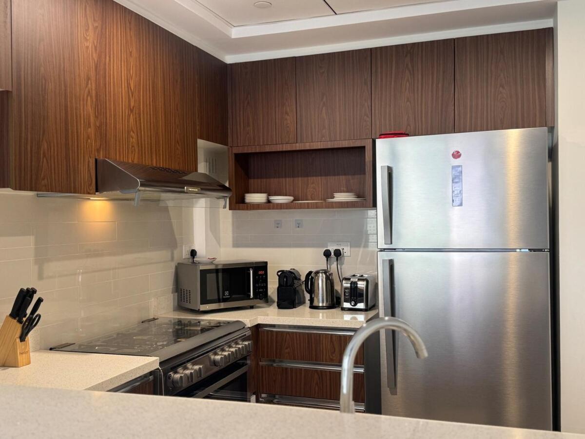 Ashri Luxe Spacious Near Metro, Frame Apartment *