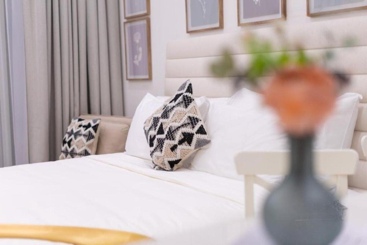 Apartamento Stylish 5 Min Walk To Mall & Burj Khalifa *
