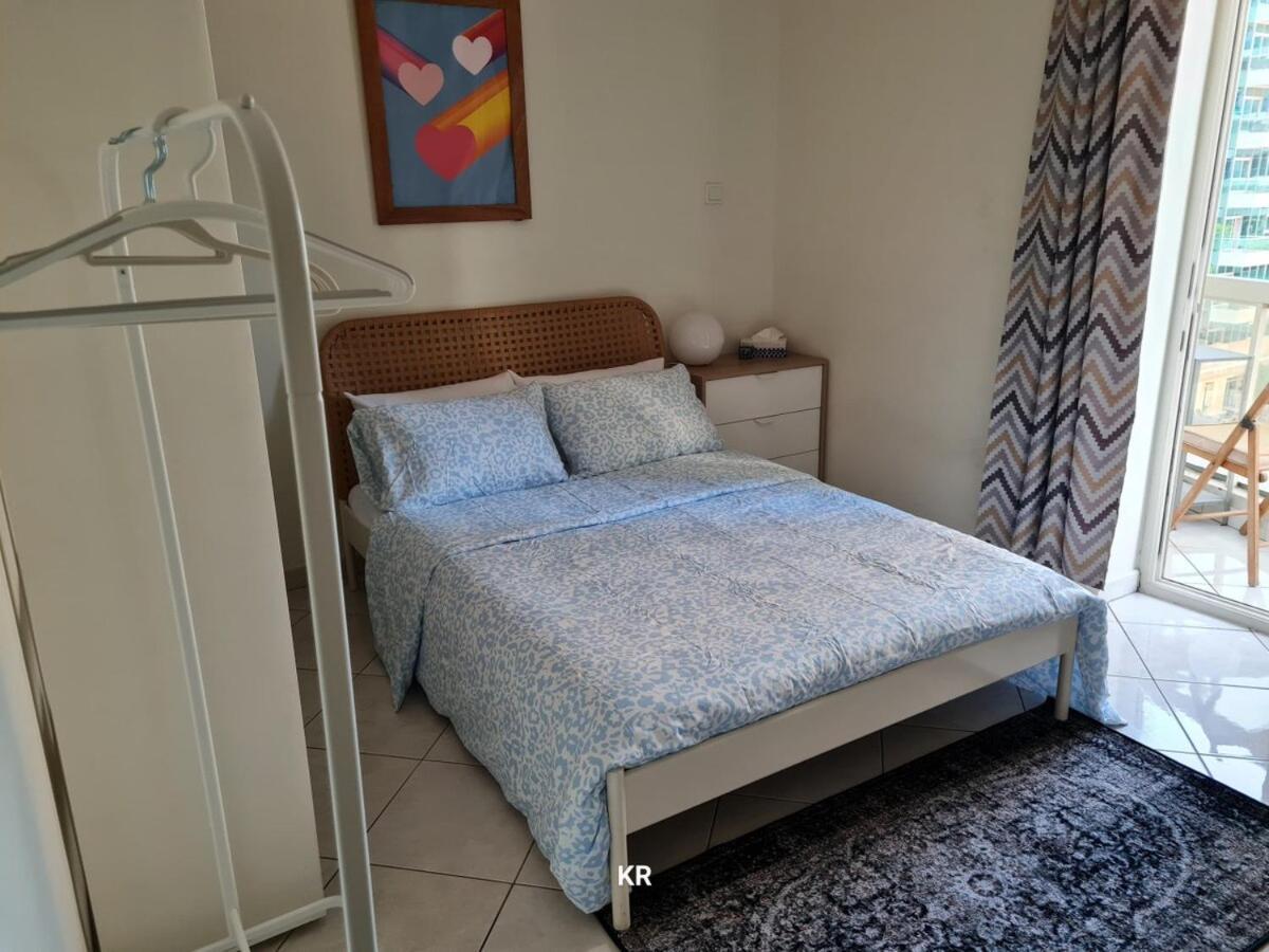 Apartment A-living Cozy In Marina Pearl With Balcony