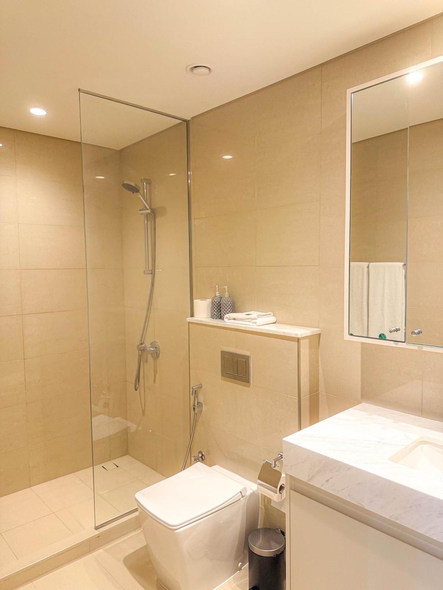 Apartment Ina Homes - Burj Royal 1 Bedroom Stylish
