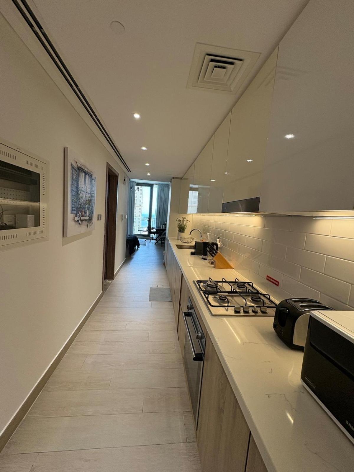 Luxury Sea View In Marina Apartment Dubai