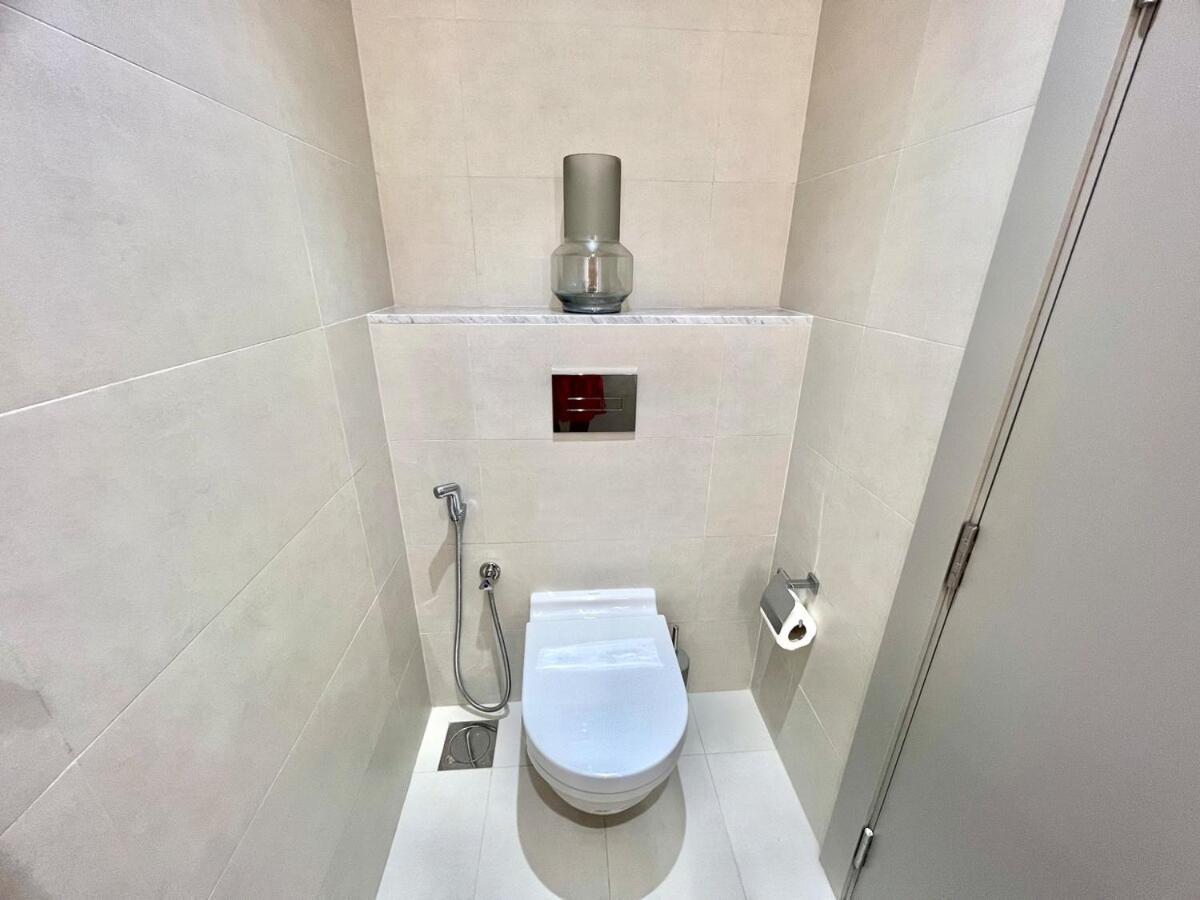 50 Shades Of Grey Luxury Near Apartment Dubai