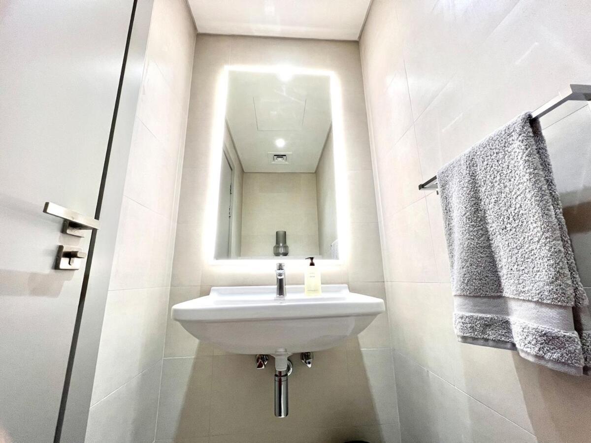 50 Shades Of Grey Luxury Near Dubai