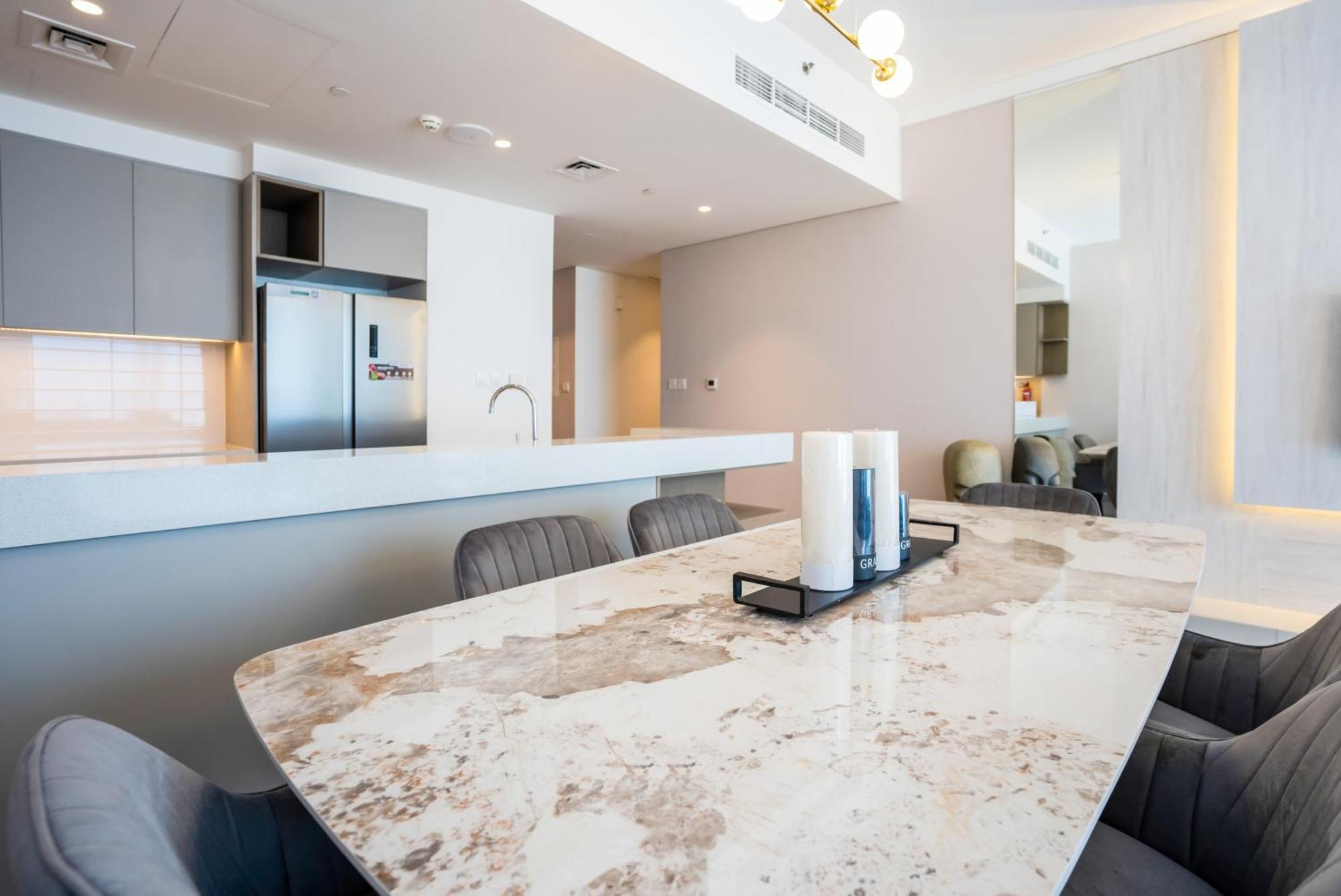 Creek Harbor Tower 2 - Premium Three Bedroom *