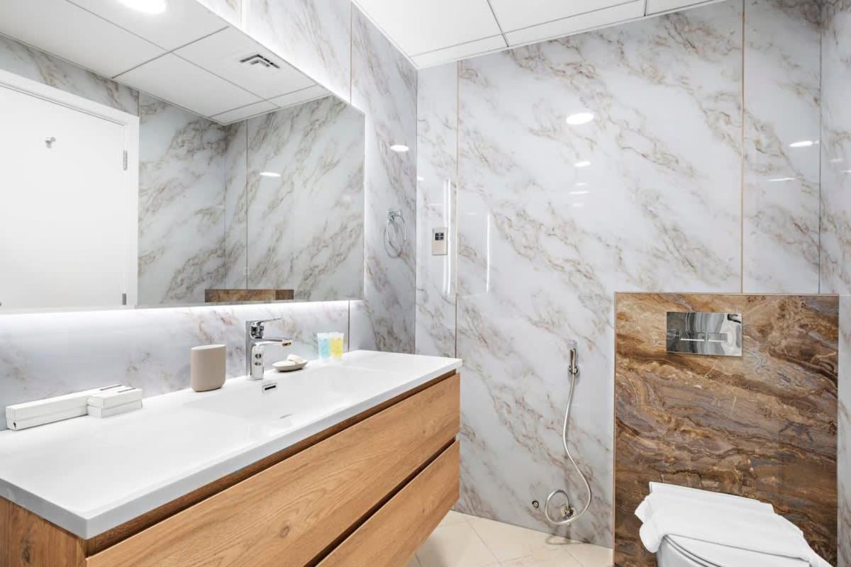 Silkhaus Luxurious 4bdr Marina View - High Floor *