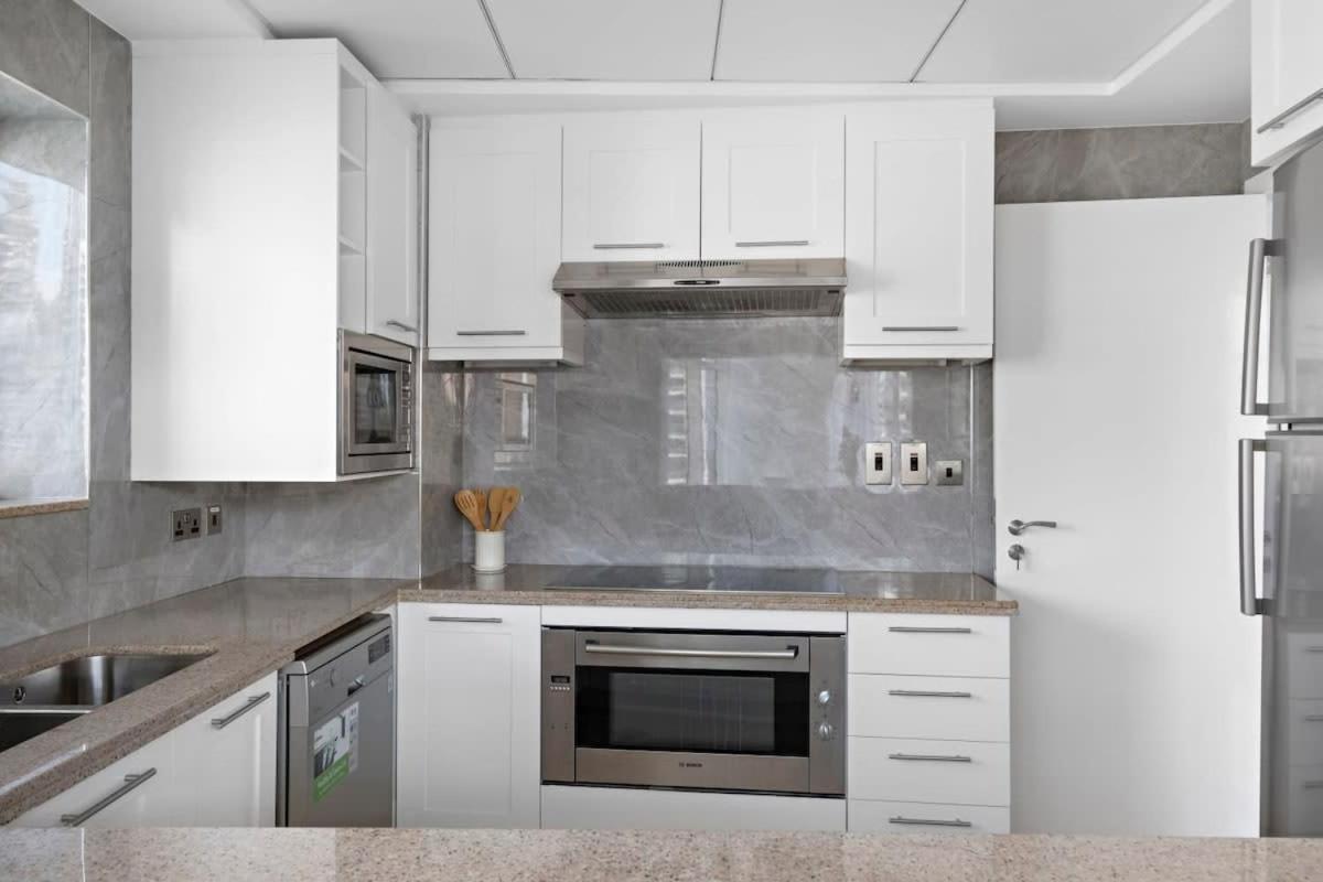 Silkhaus Luxurious 4bdr Marina View - High Floor Apartment Dubai