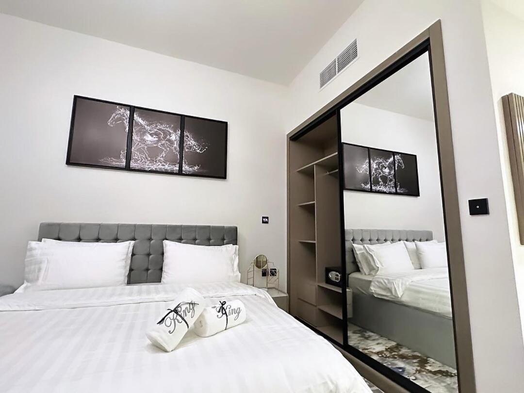 Holiday home Binghatti Canal Smart By Kings Dubai