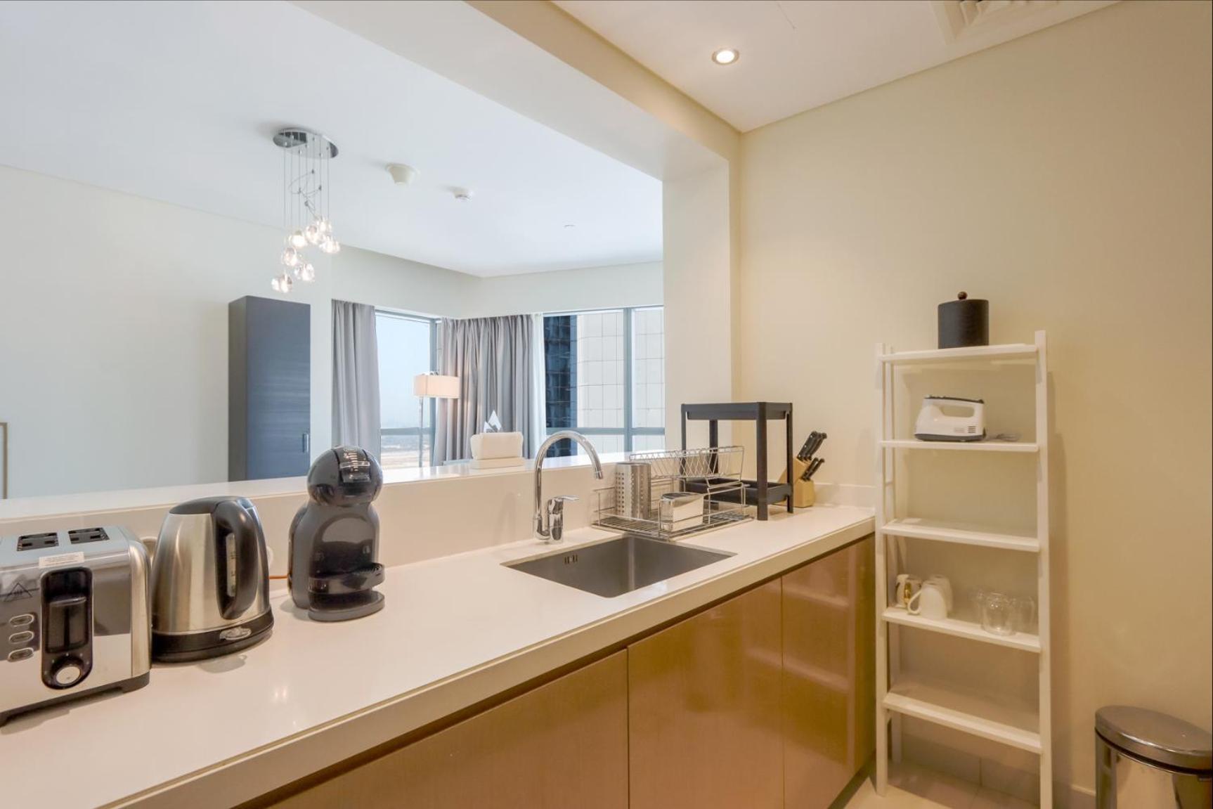 Apartment 2br Oasis In Damac Towers By Livbnb Dubai