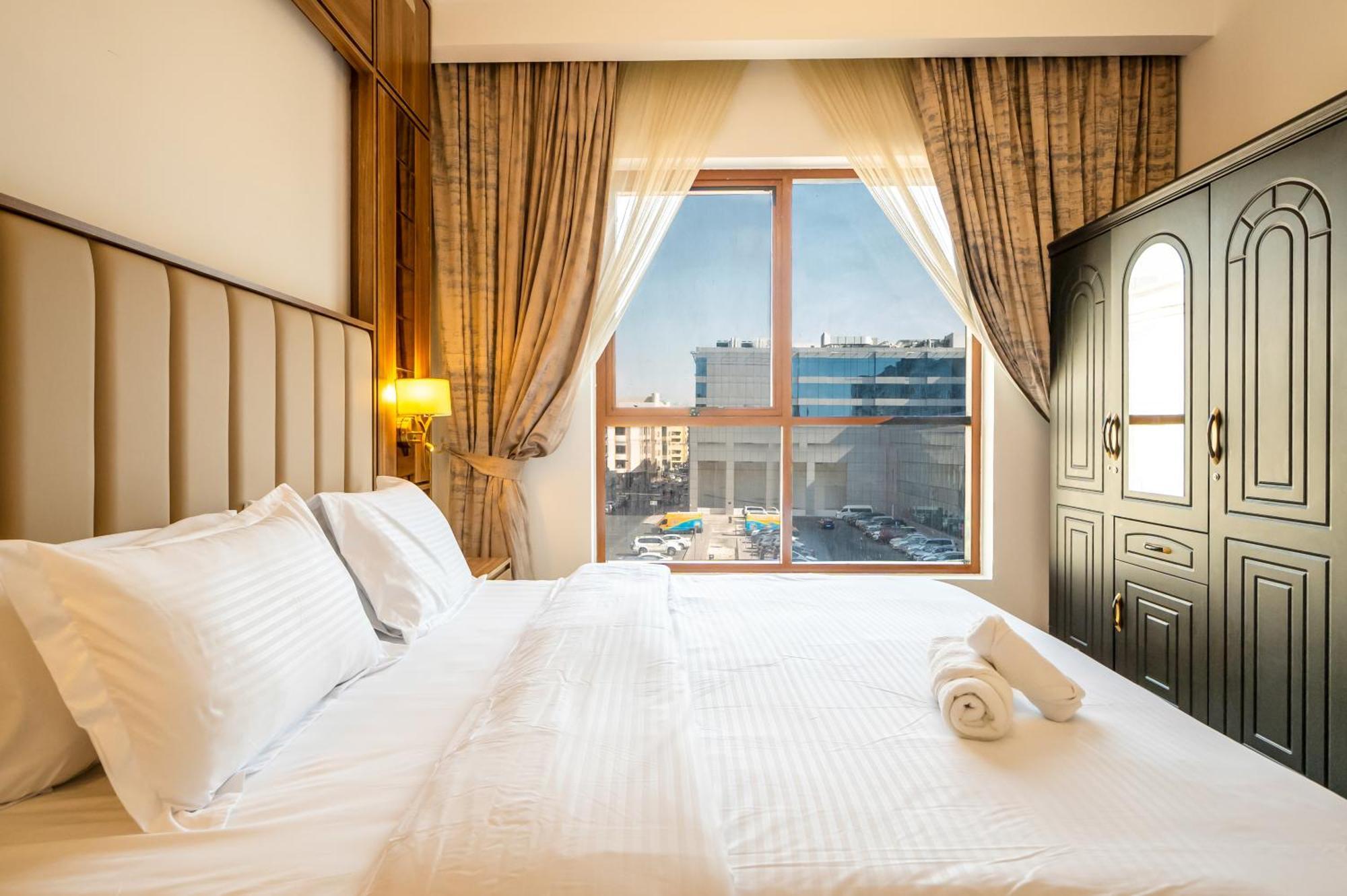 Brand New 1 Bedroom Premium *