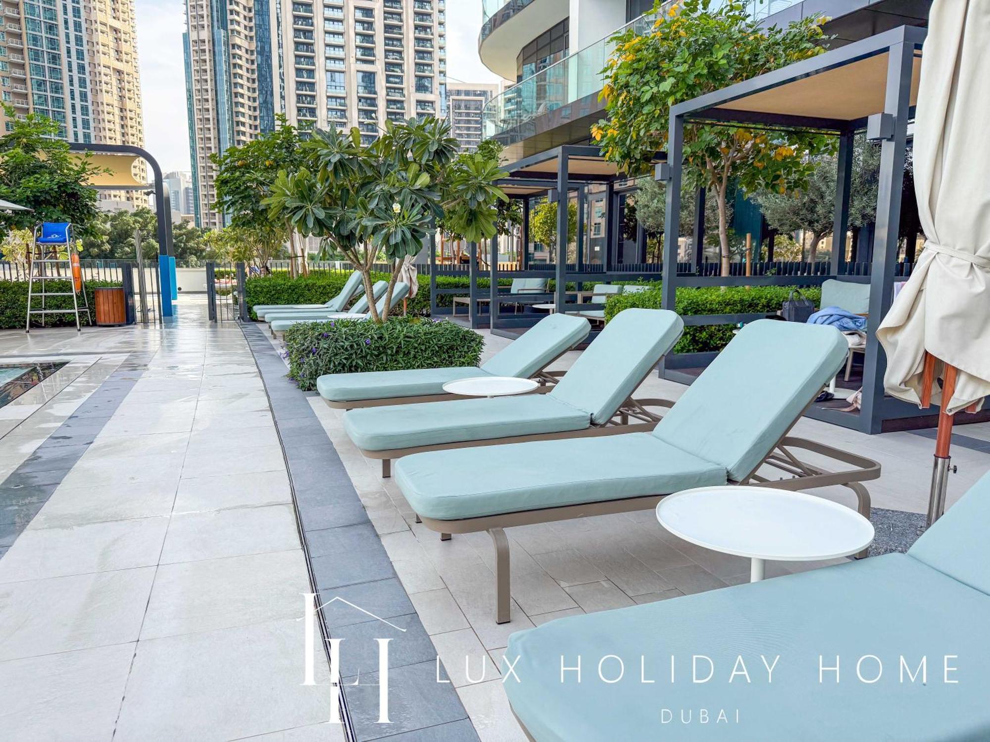 Lux The Grande Signature Skyline Apartment *