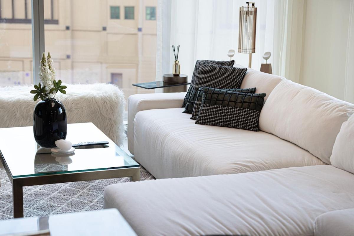 Apartamento Spacious 1bedroom Study Steps From Mall