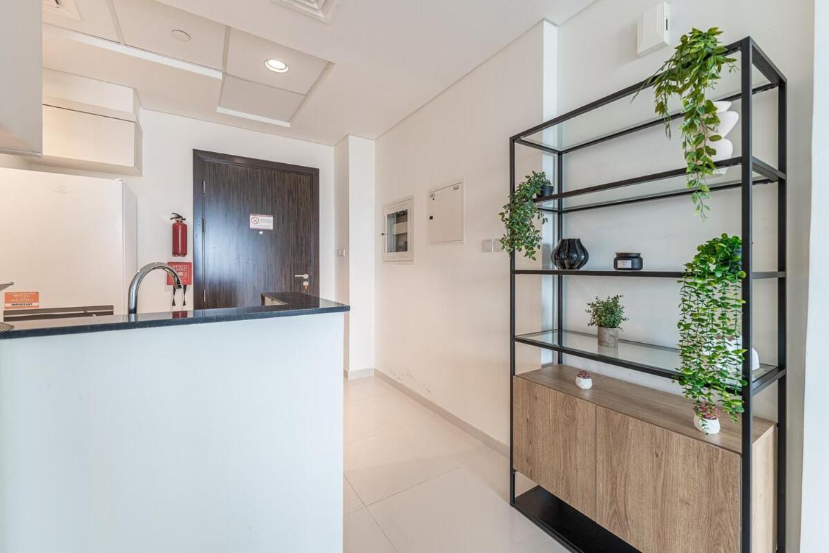Havn - 1 Bed In Damac Hills 1, Golf Course View Daire