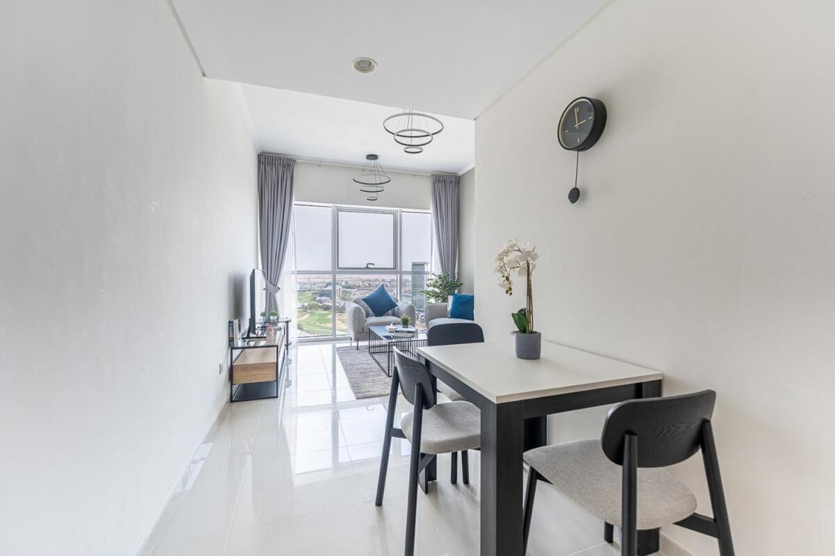 Daire Havn - 1 Bed In Damac Hills 1, Golf Course View