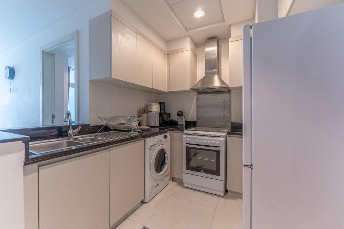Havn - 1 Bed In Damac Hills 1, Golf Course View Daire *