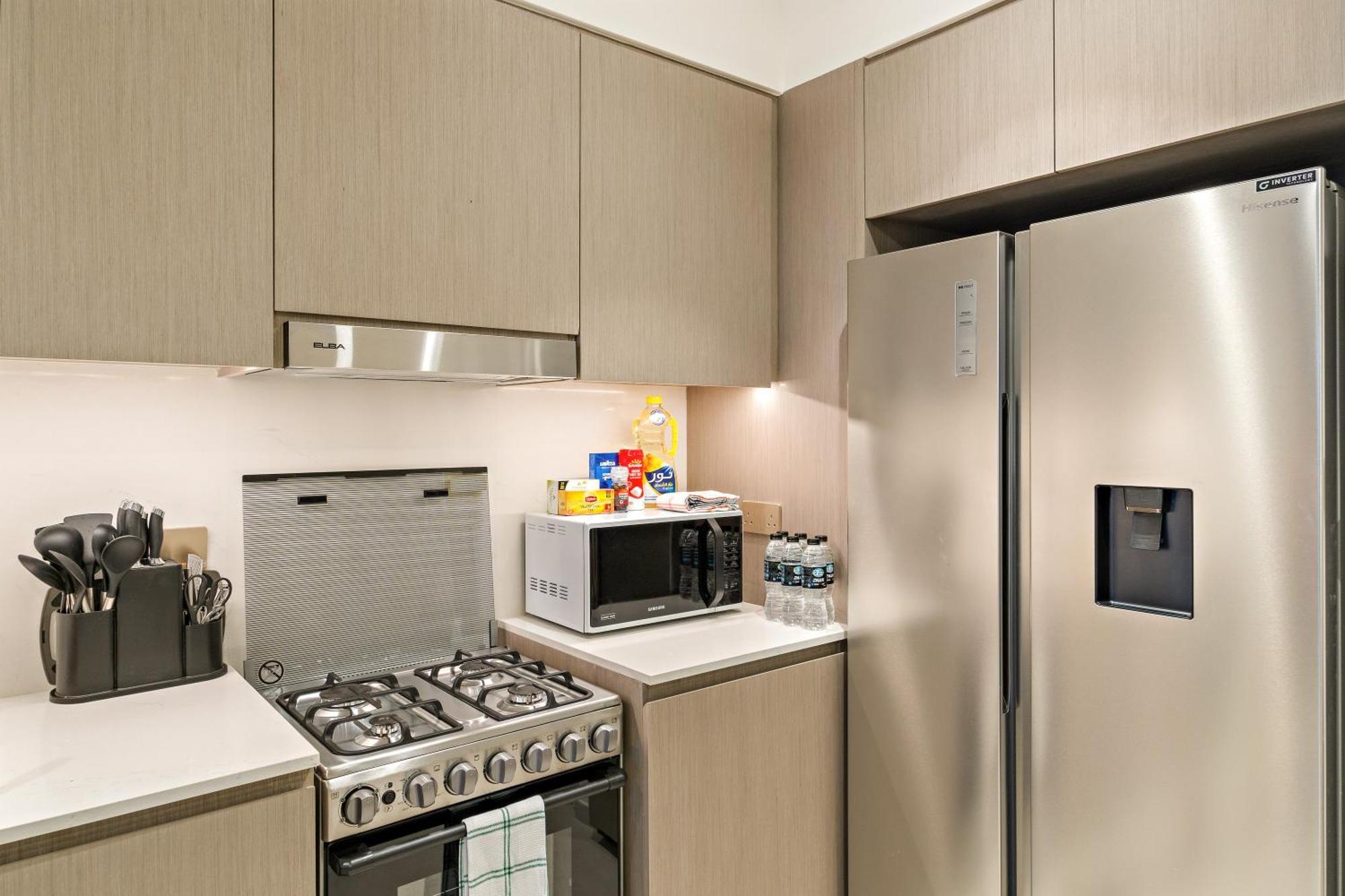 Panoramic 2br With Pool & Burj View Next To Mall * Dubai