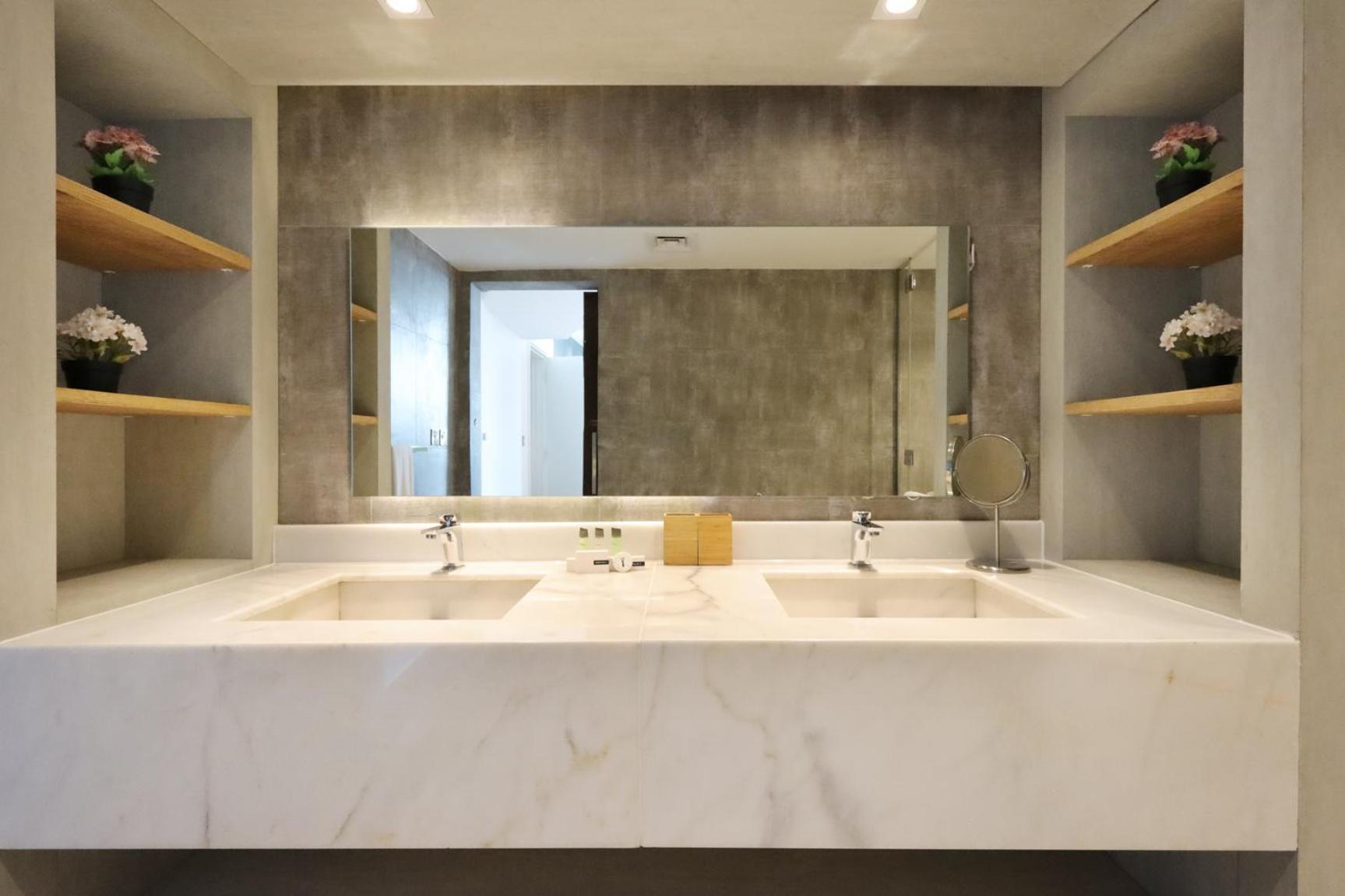 Apartment Livbnb - Contemporary With Private Plunge Pool *