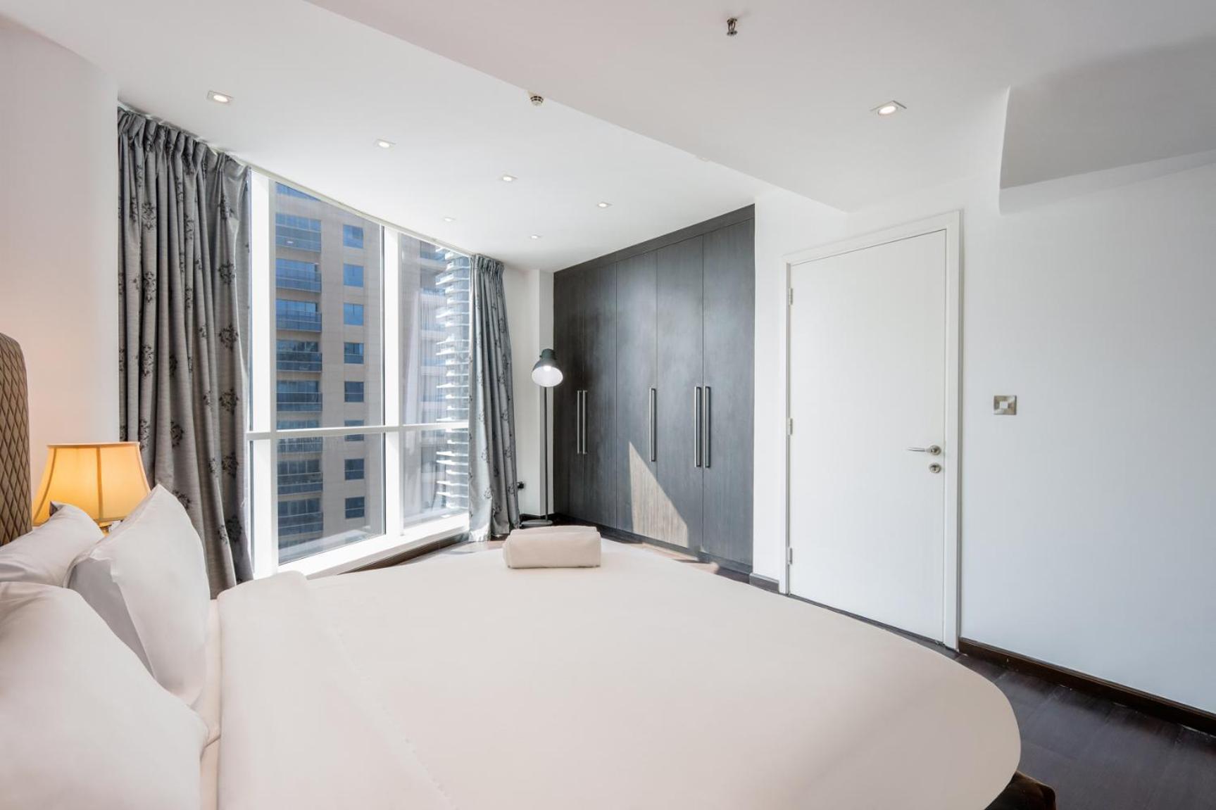 Livbnb - Contemporary With Private Plunge Pool Apartment Dubai
