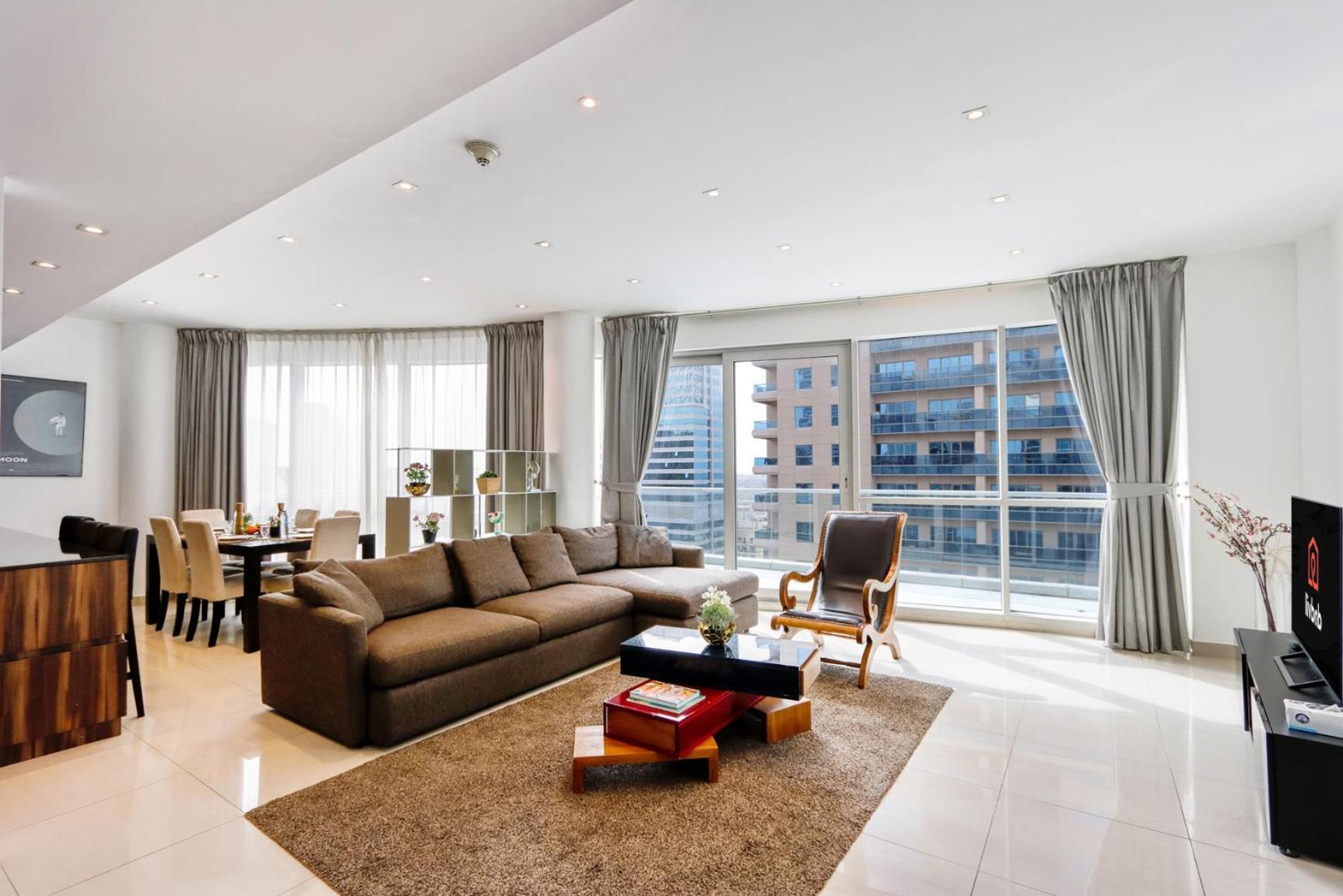 Livbnb - Contemporary With Private Plunge Pool Apartment