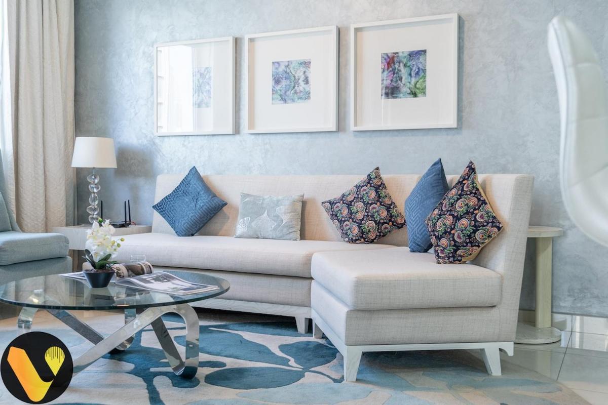 Vogue Damac Mall Street Near Burj Khalifa Apartment *