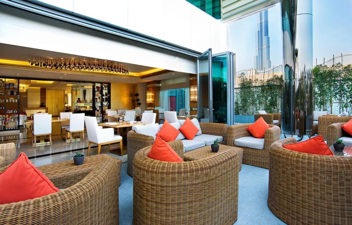 Vogue Damac Mall Street Near Burj Khalifa *