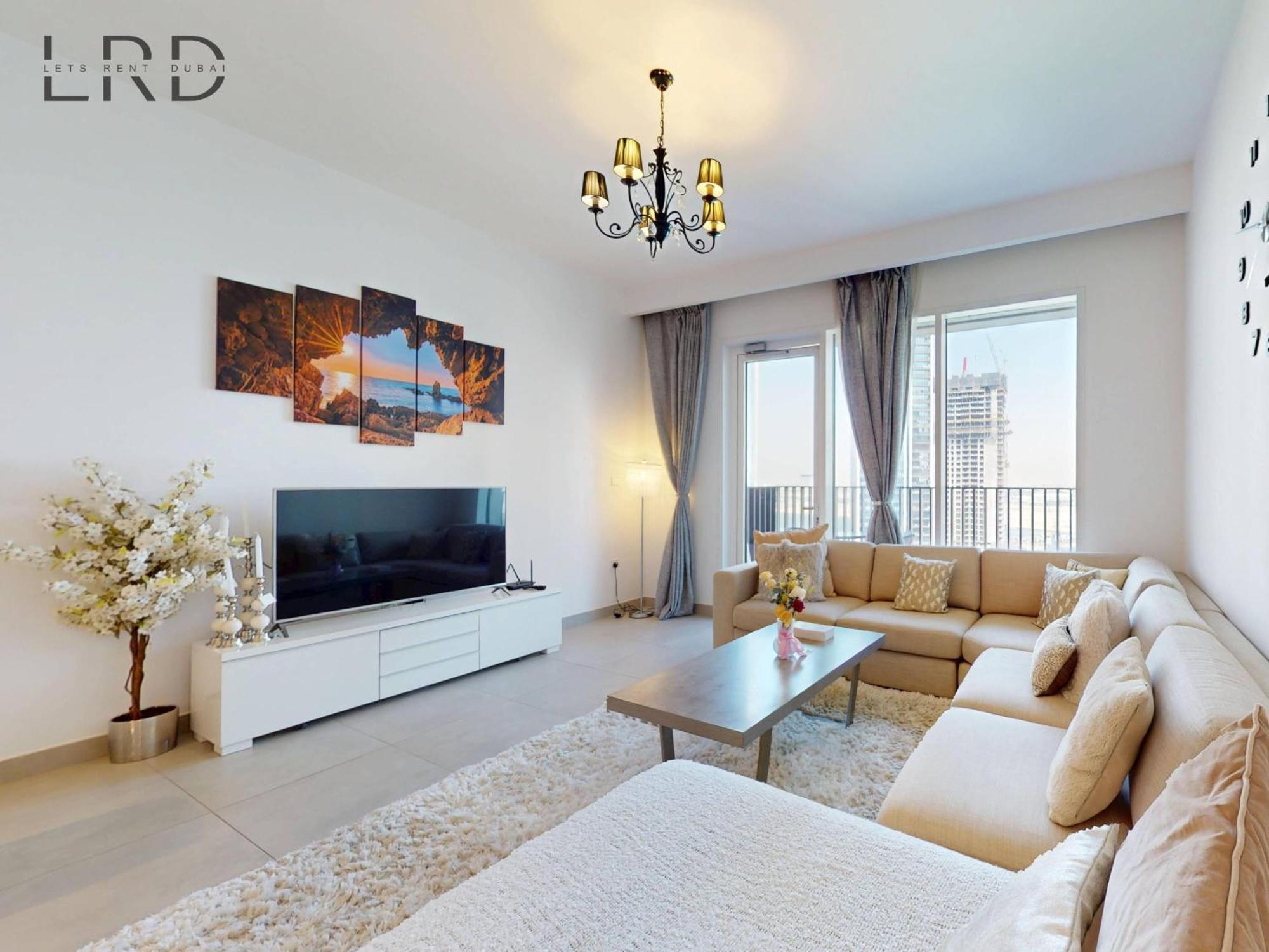 Luxurious 1br With Creek View Dubai