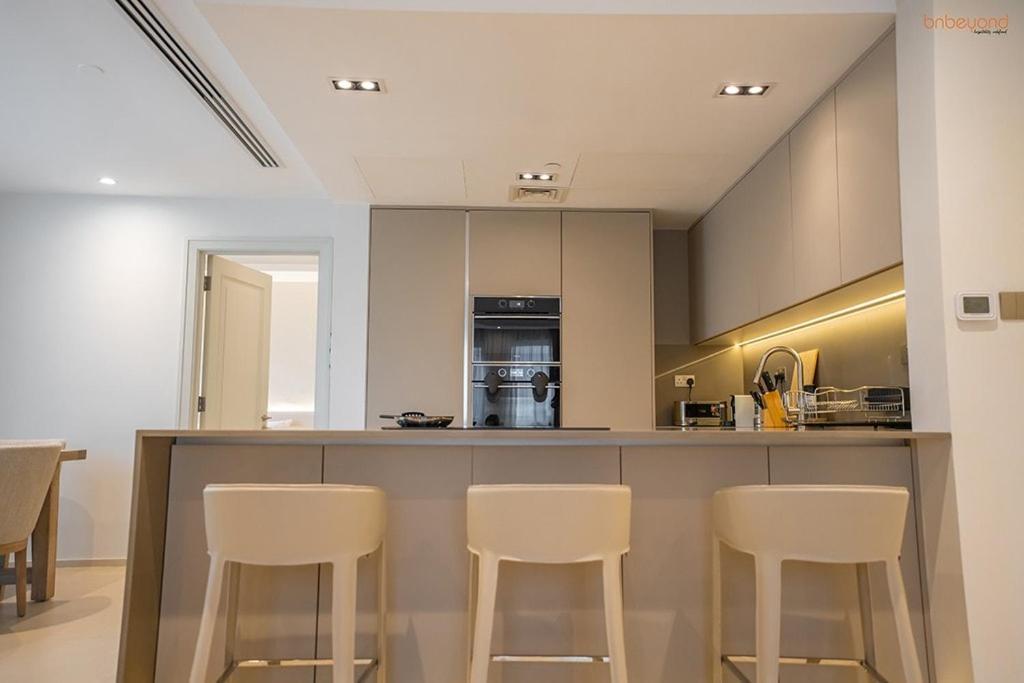 Apartment Bnbeyond's Luxury Vibe & Burj View *