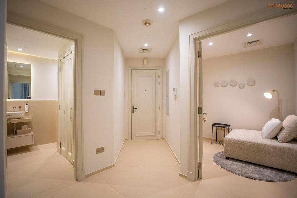 Apartment Bnbeyond's Luxury Vibe & Burj View Dubai