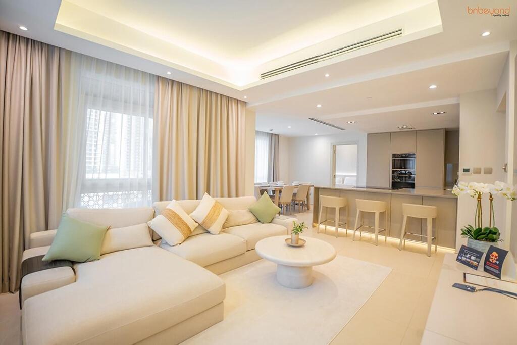 Apartment Bnbeyond's Luxury Vibe & Burj View *