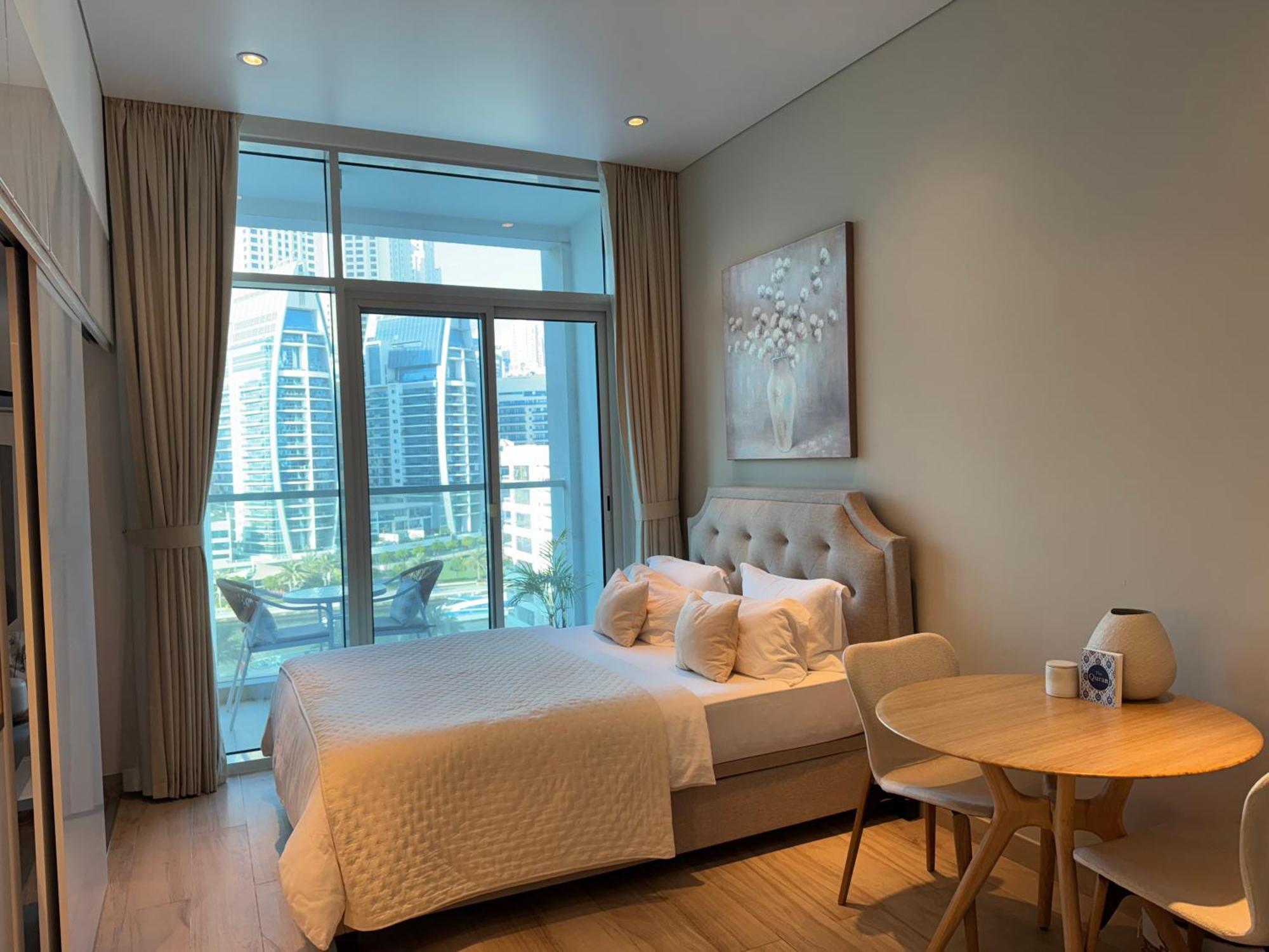 One Marina - Tie Guest house *