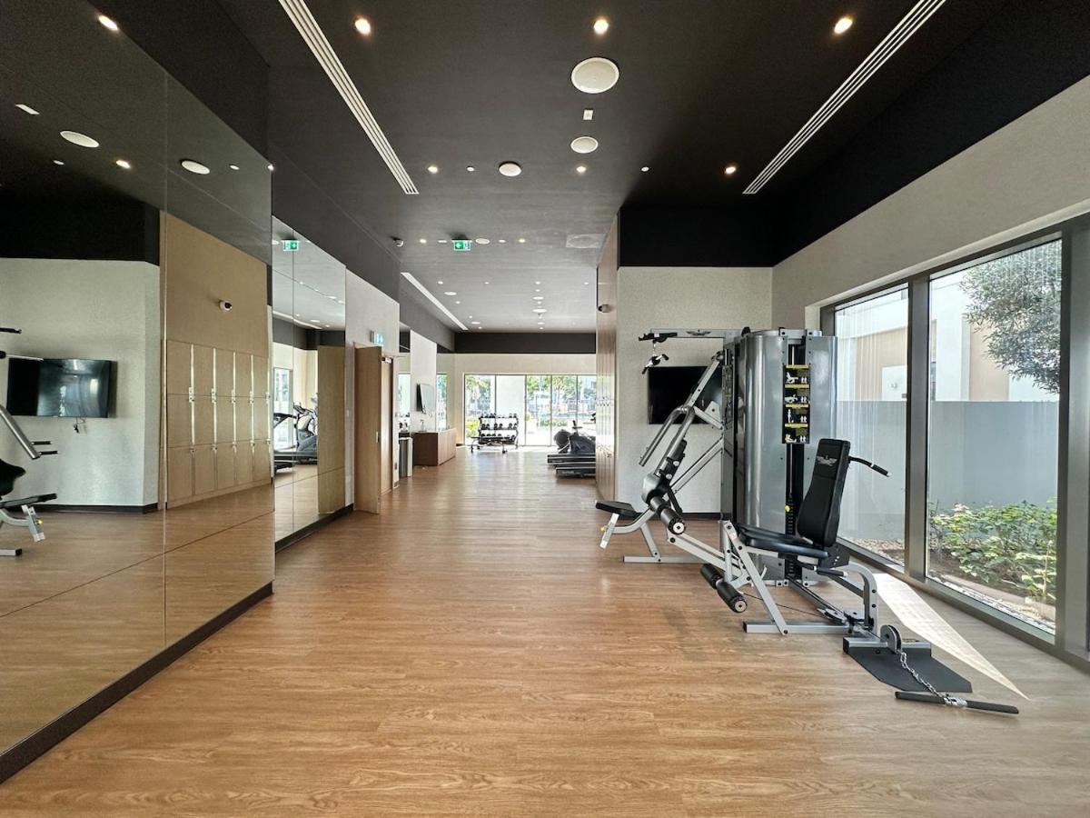2br Burj Khalifa View & Access, Creek Apartment Dubai
