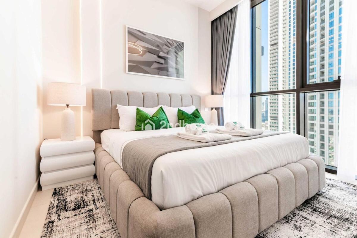 Luxurious Furnishing Direct Access To Mall Dubai