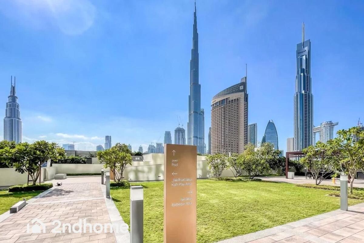 Apartment Luxurious Furnishing Direct Access To Mall