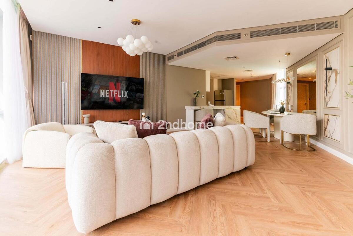 Apartment Stylish 2bedroom In Difc Newly Furnished *