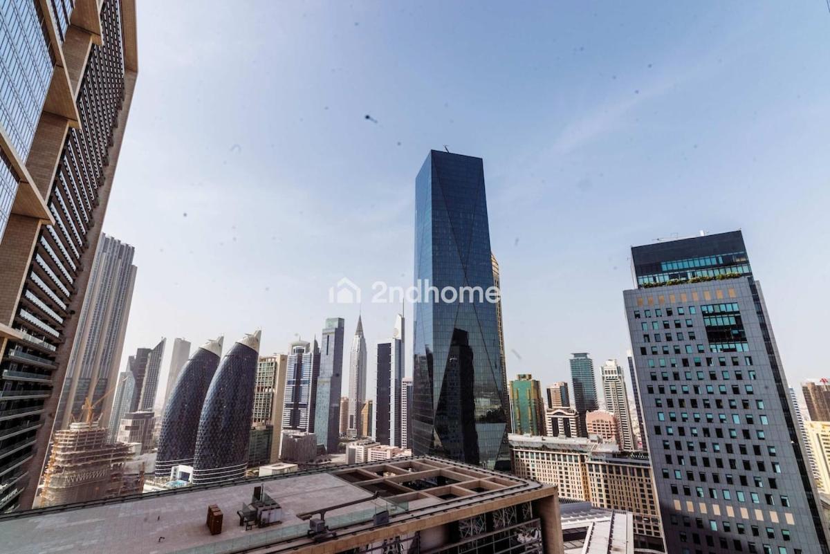 Stylish 2bedroom In Difc Newly Furnished *
