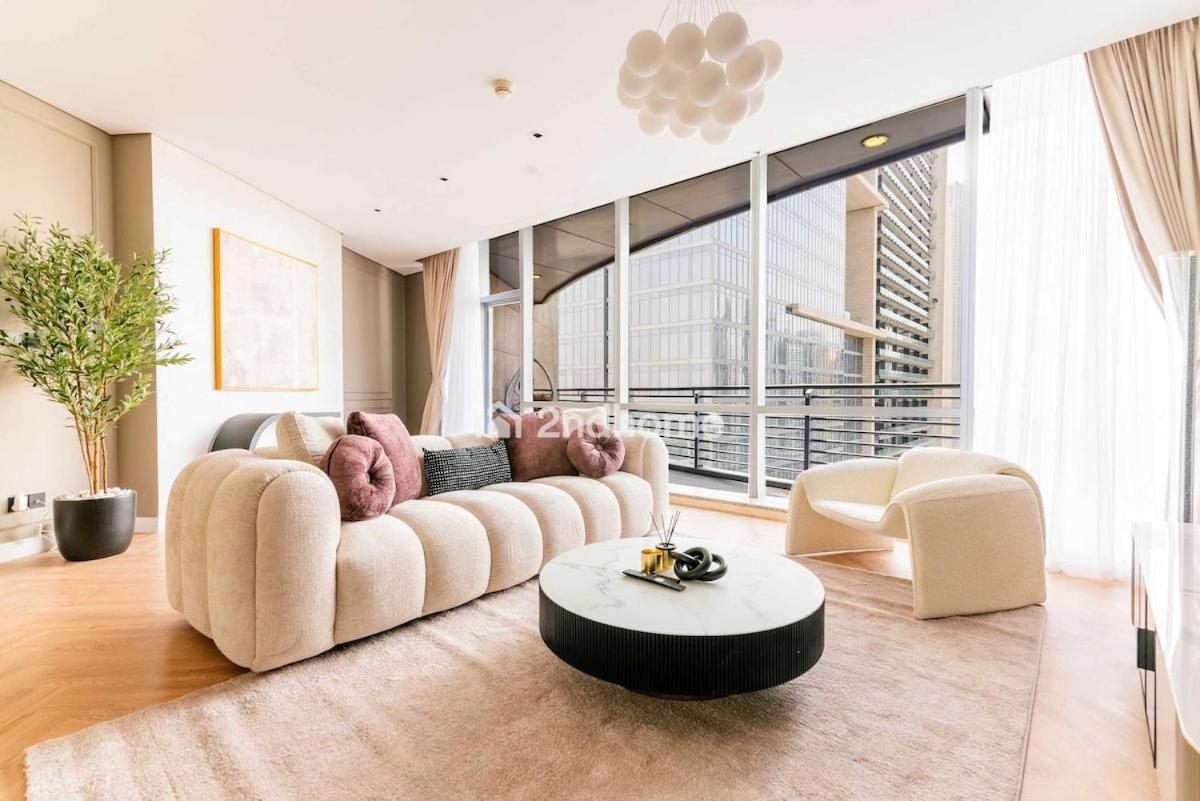 Stylish 2bedroom In Difc Newly Furnished * Dubai